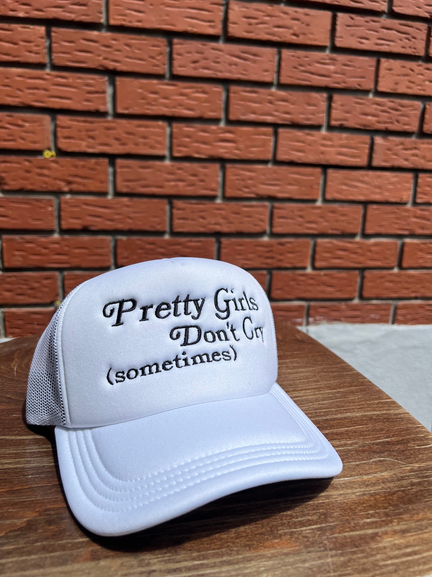 "PRETTY GIRLS DON'T CRY" TRUCKER HAT