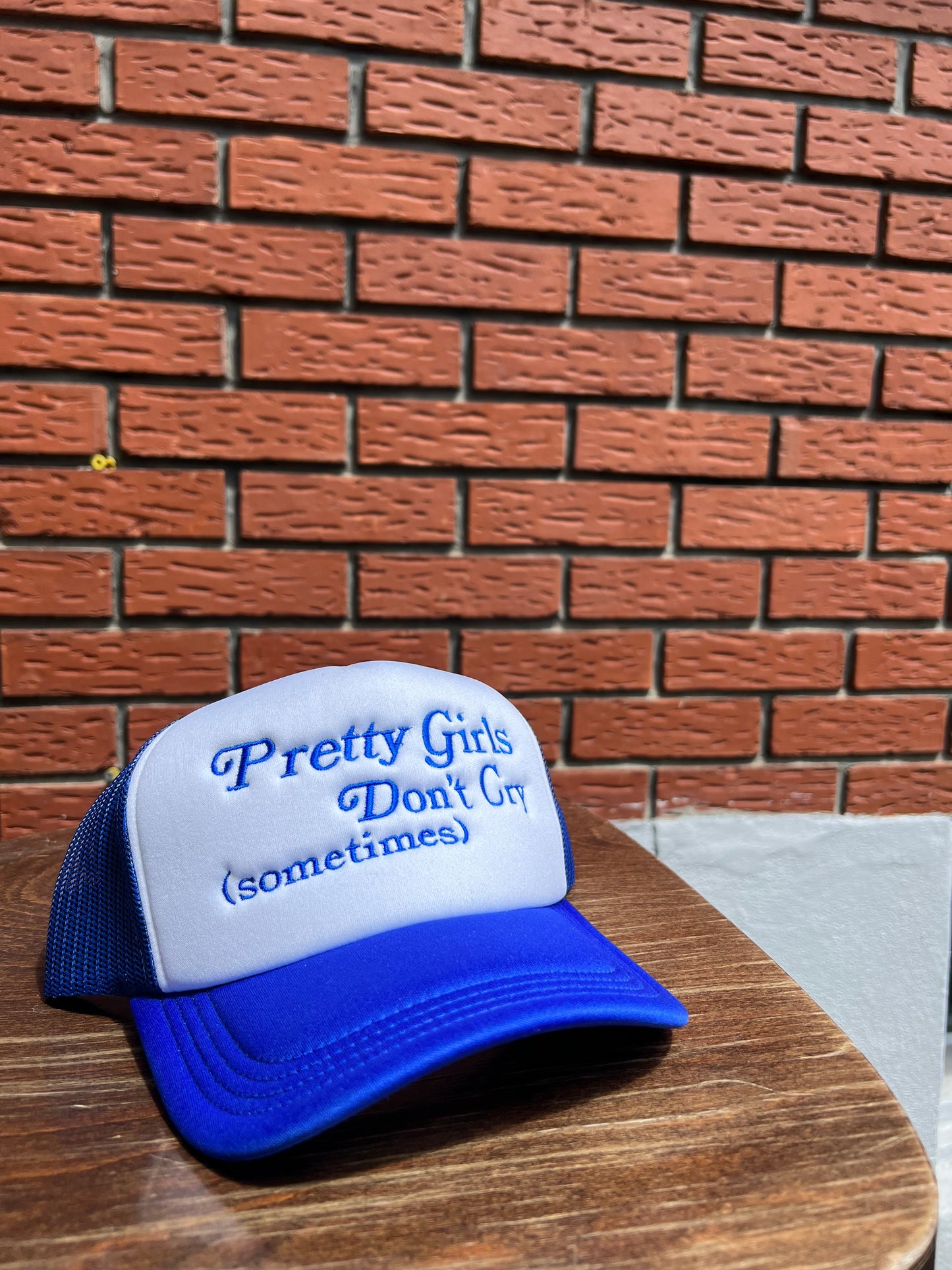 "PRETTY GIRLS DON'T CRY" TRUCKER HAT